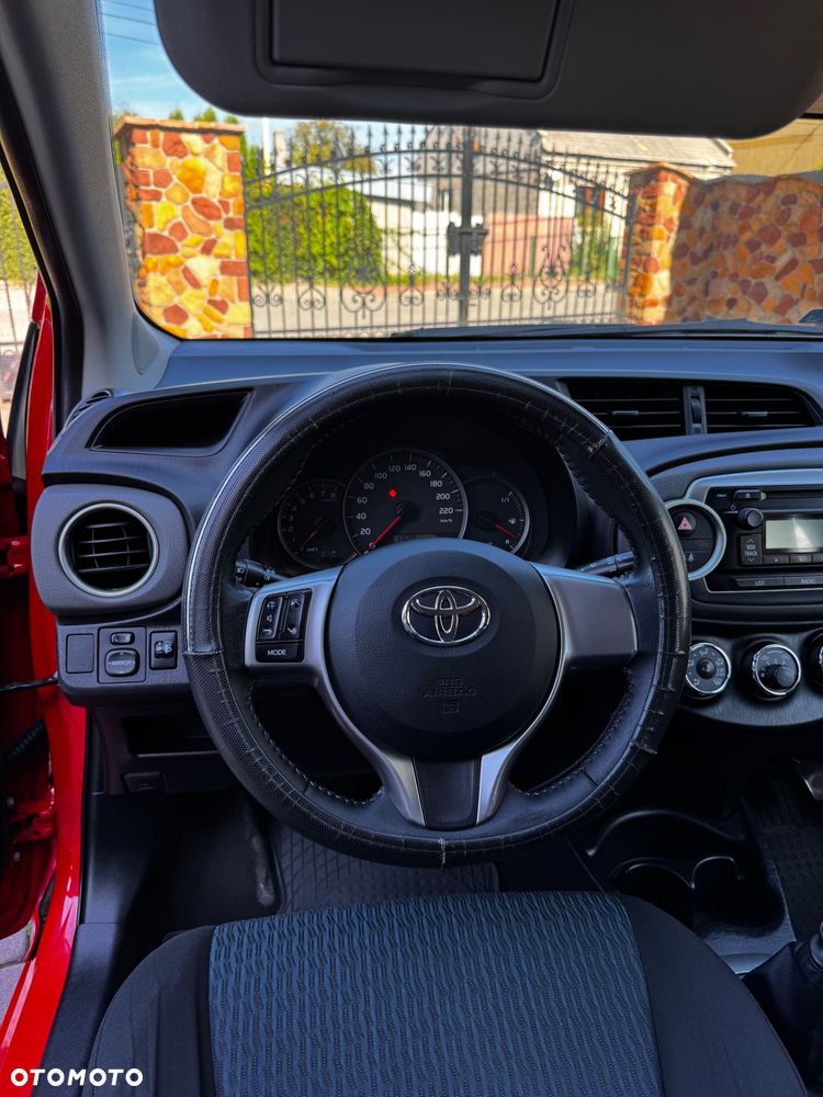 Toyota Yaris 1.33 Active - 9