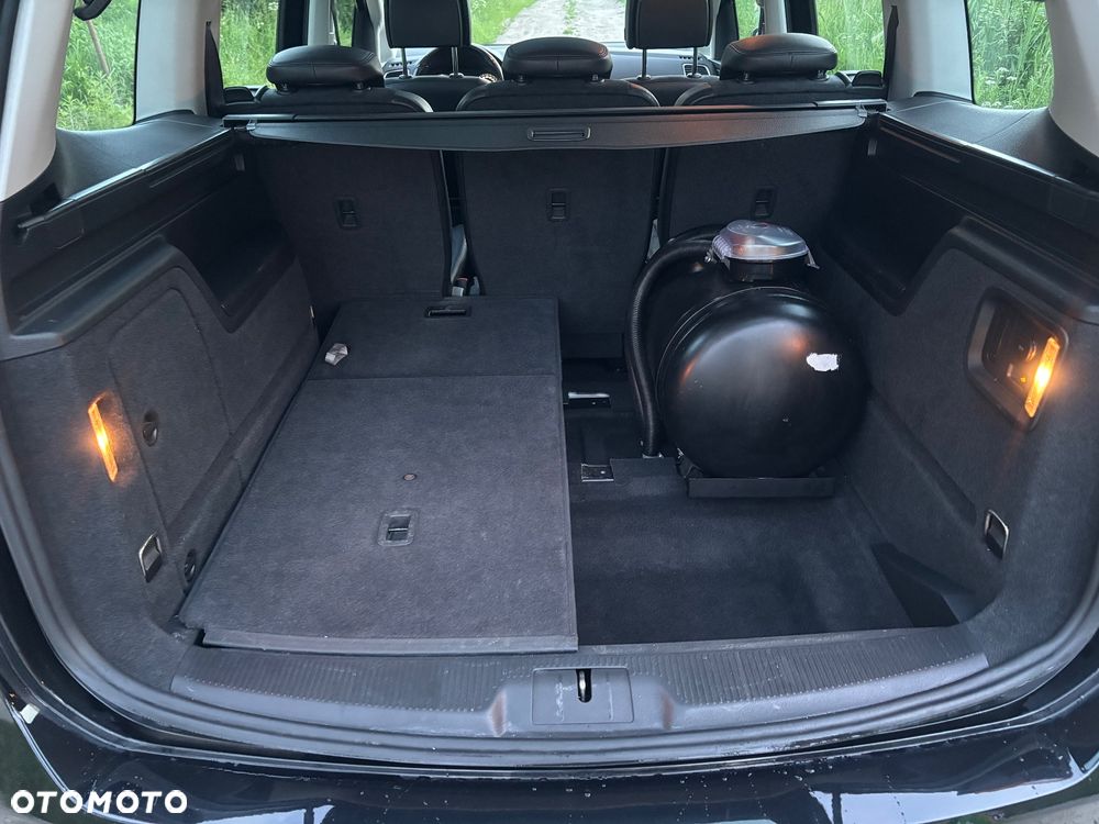 Volkswagen Sharan 2.0 TSI Highline DSG - 24