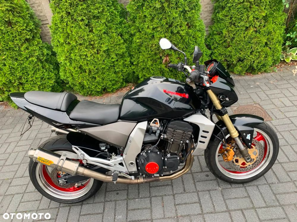 Kawasaki Z - 6