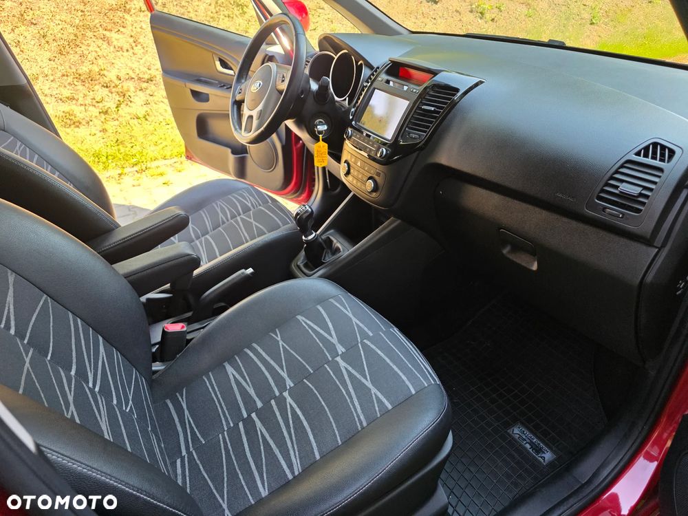 Kia Venga 1.6 Business Line - 12