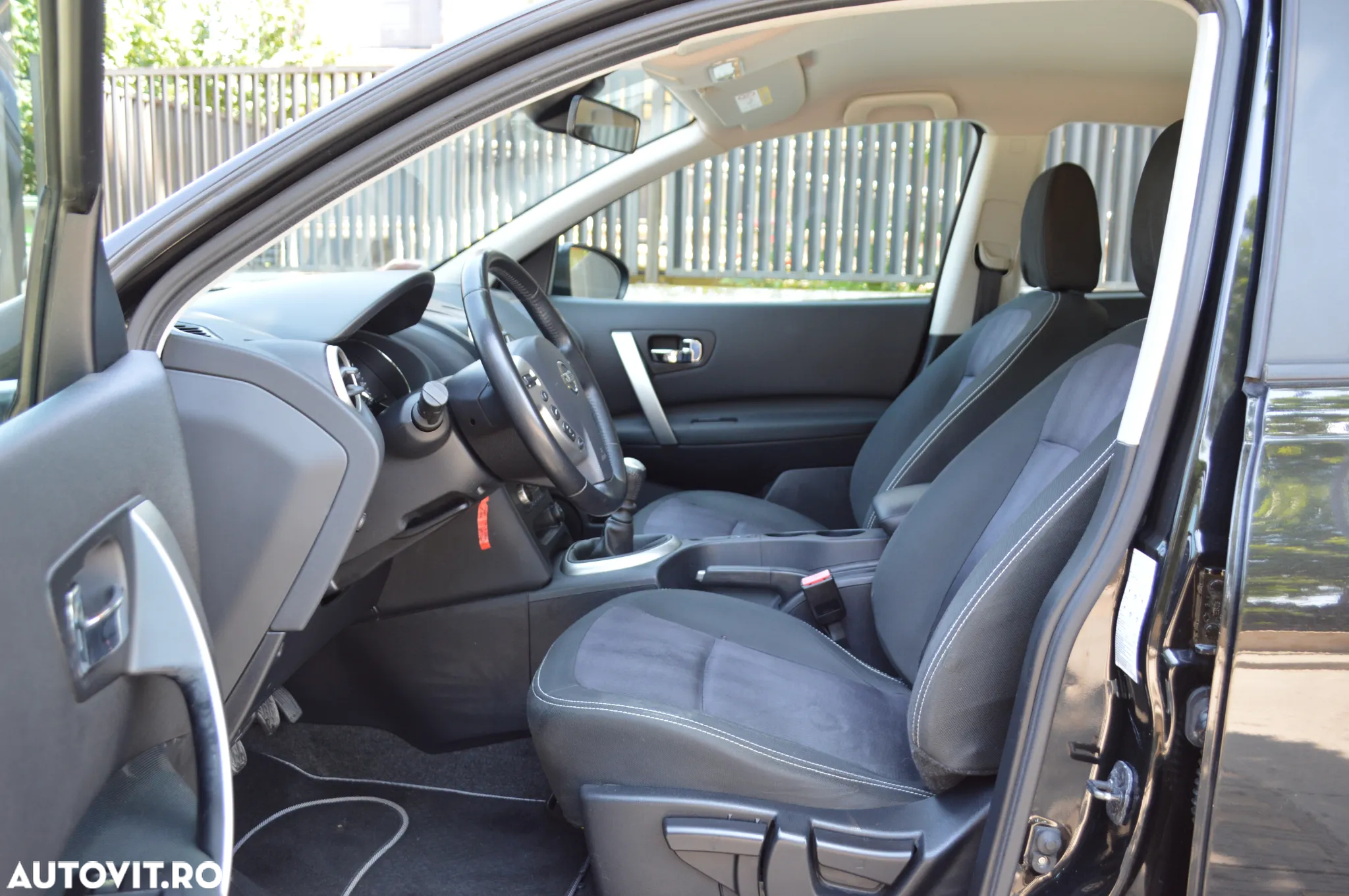 Nissan Qashqai 1.5 DCI Start/Stop N-Connecta - 17