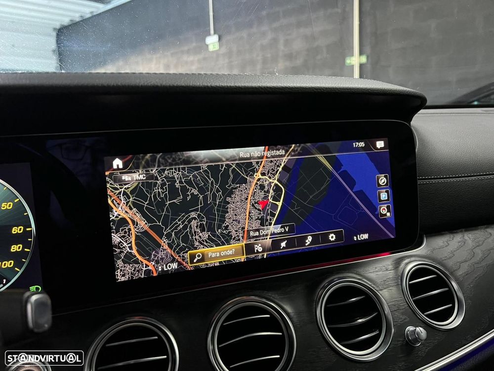 Mercedes-Benz E 300 de AMG Line - 11