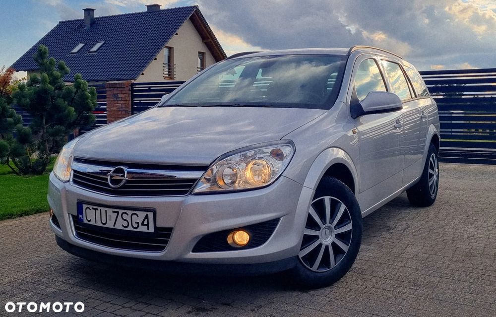 Opel Astra 1.4 Comfort / Cool - 1