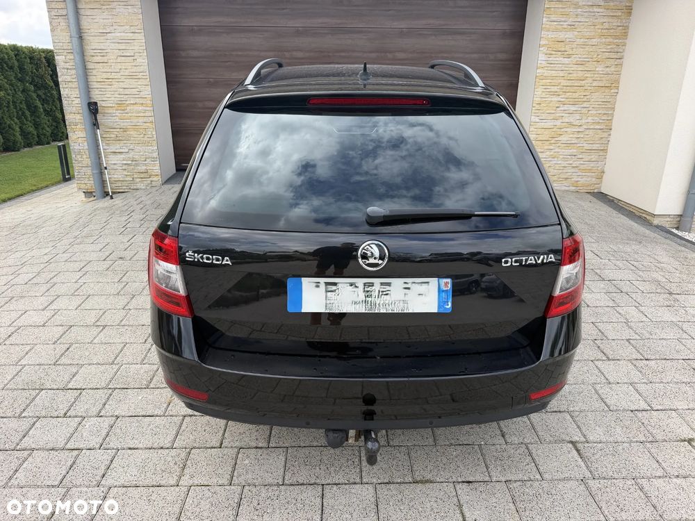 Skoda Octavia - 8