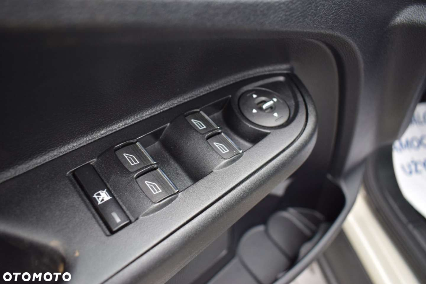 Ford B-MAX - 17