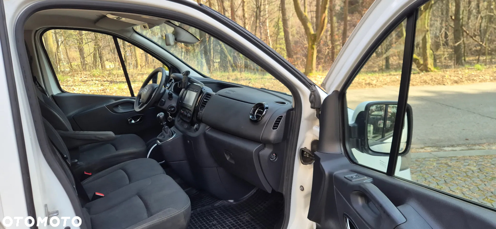 Renault Trafic - 8