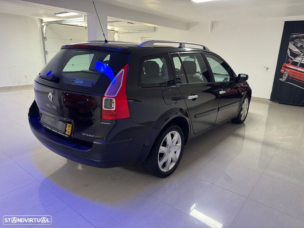 Renault Mégane Sport Tourer - 3