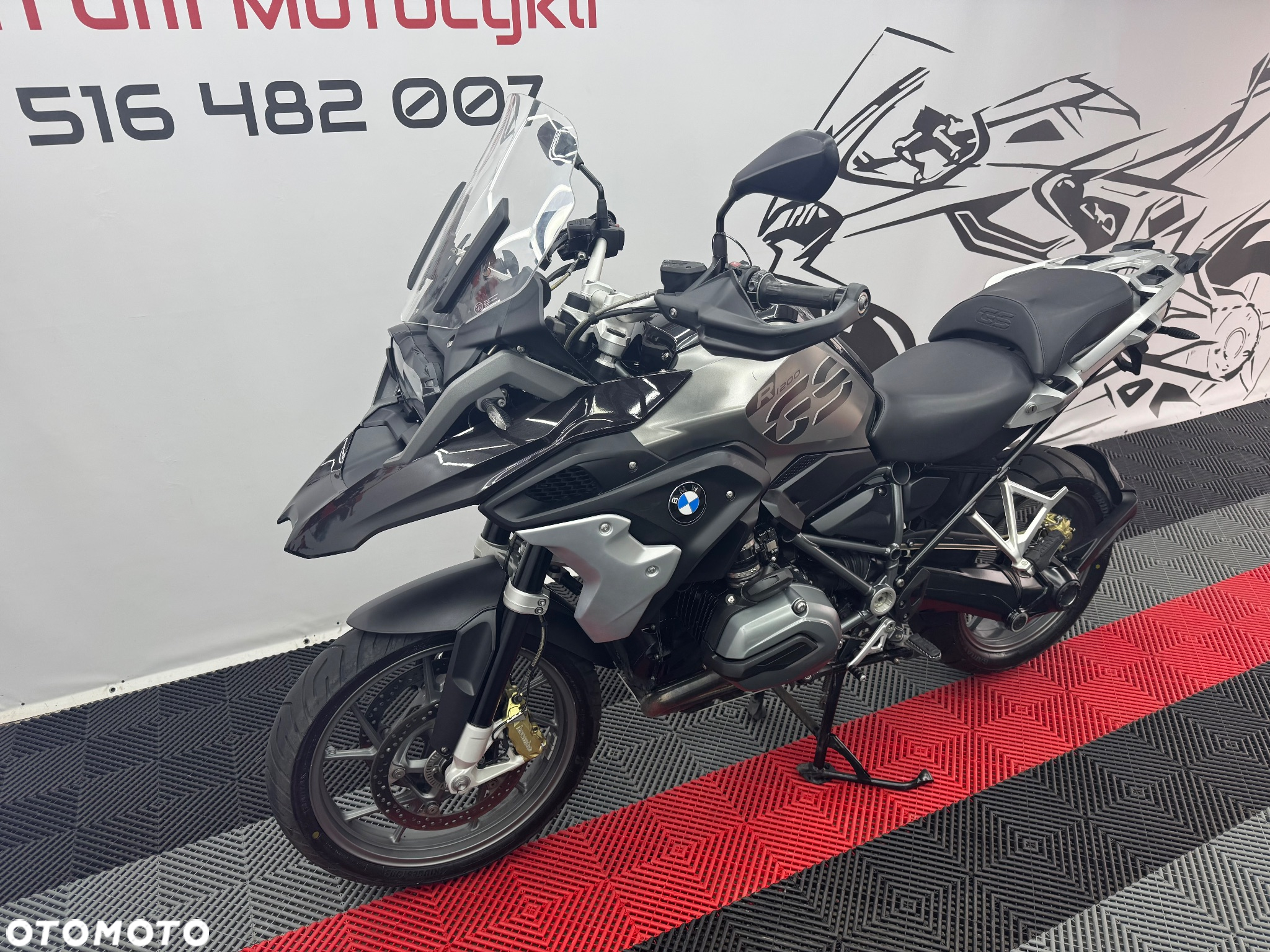 BMW R - 6