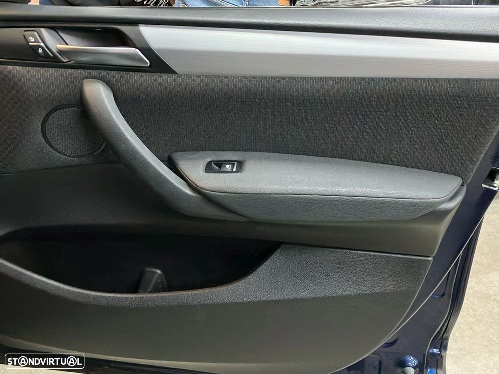 BMW X3 18 d sDrive Auto - 24