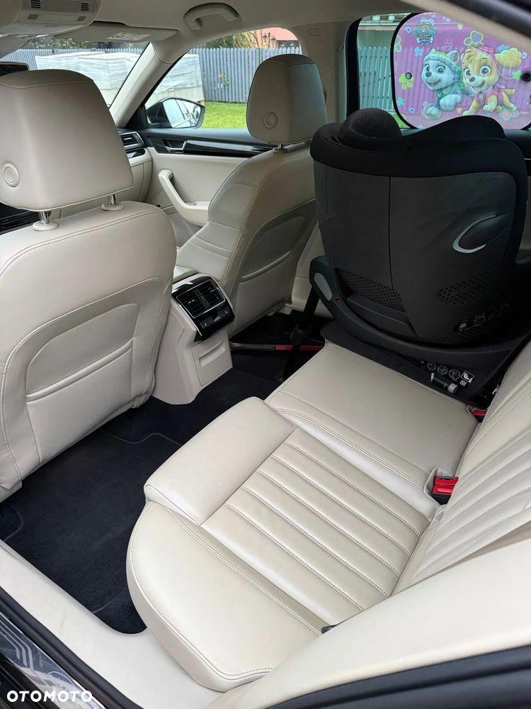 Skoda Superb 2.0 TDI L&K DSG - 4