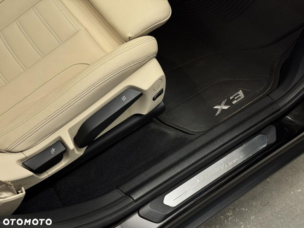 BMW X3 xDrive30i GPF Luxury Line - 27