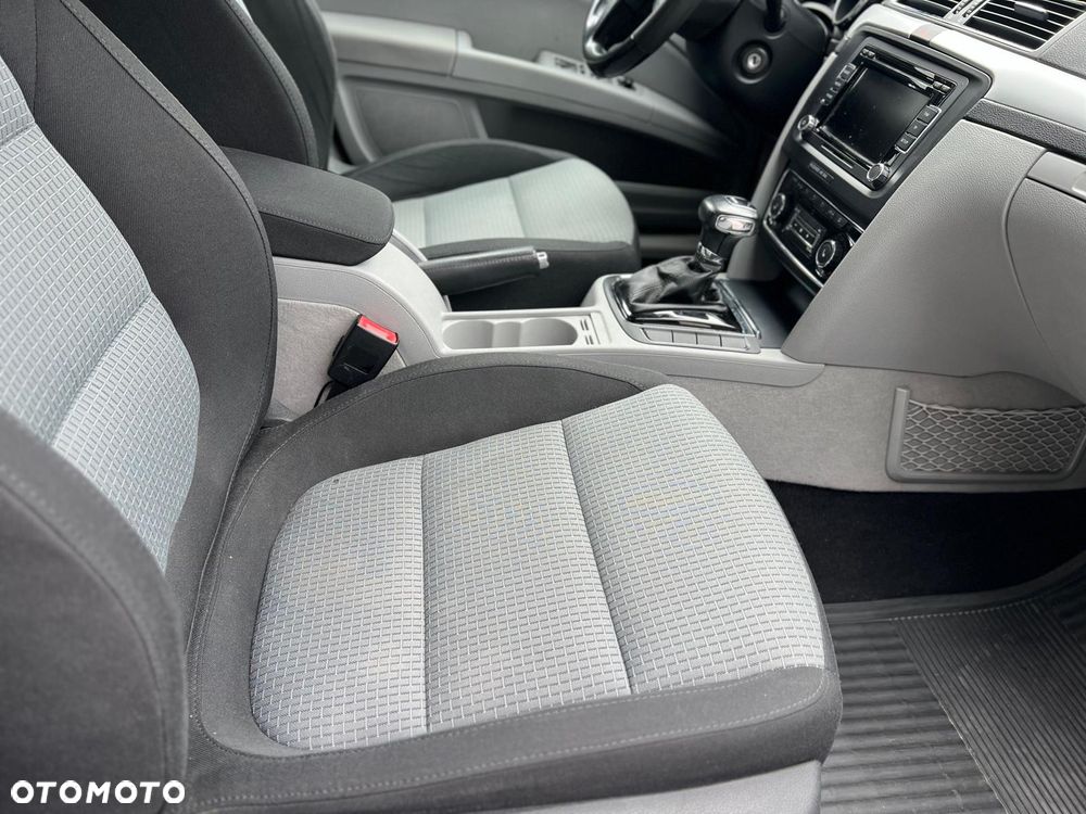 Skoda Superb 1.8 TSI Ambition DSG - 22