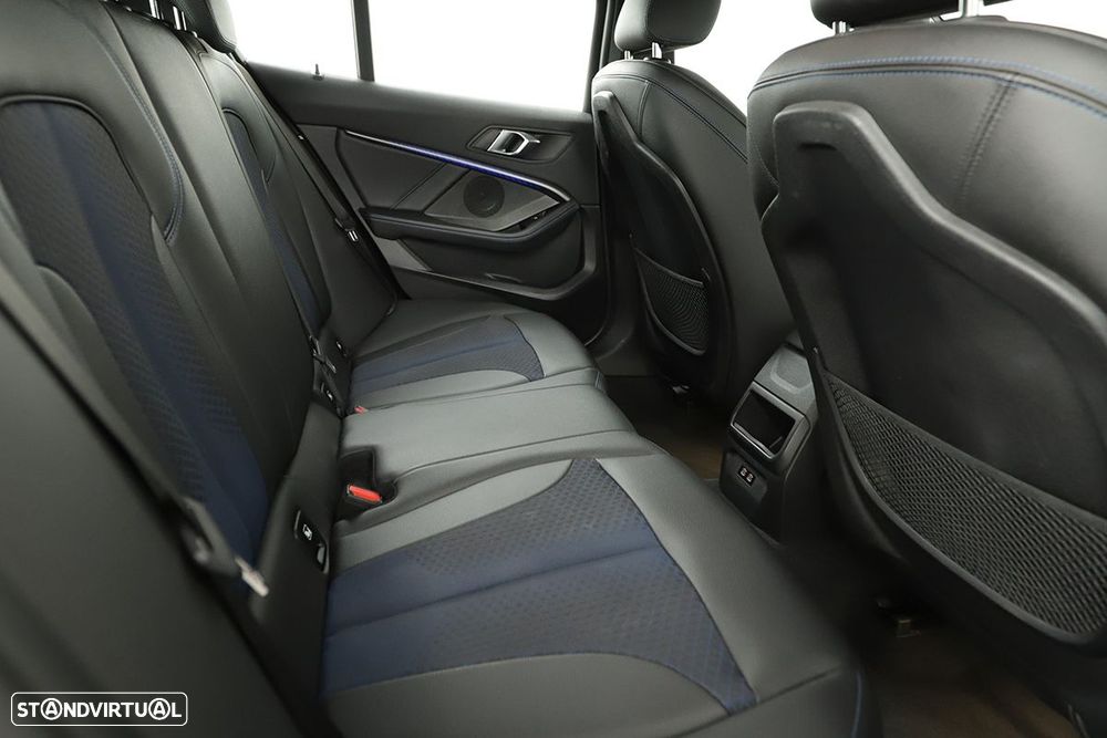 BMW 118 - 21