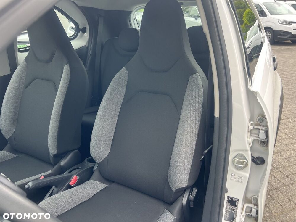 Toyota Aygo X - 14