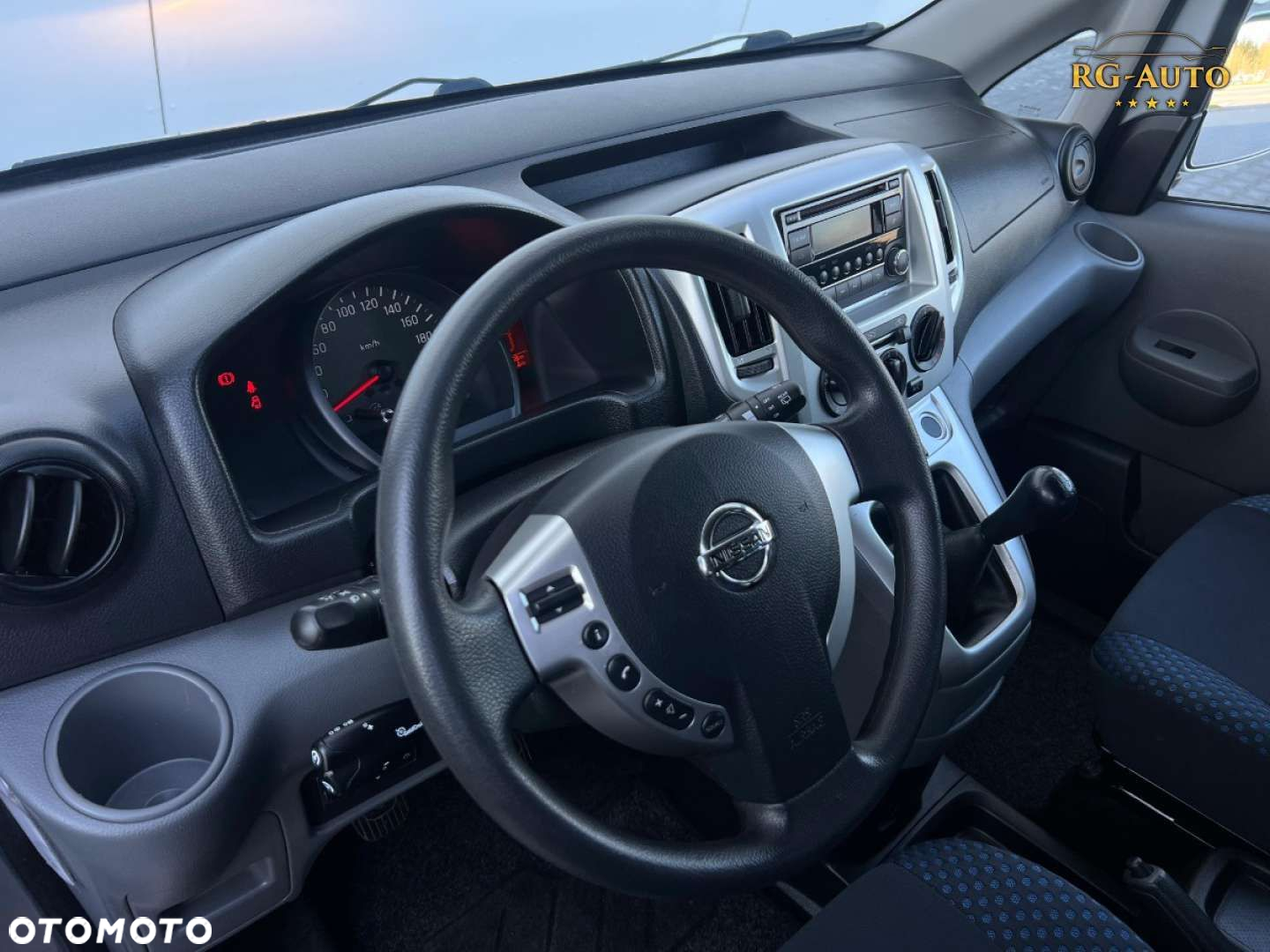 Nissan NV200 - 32