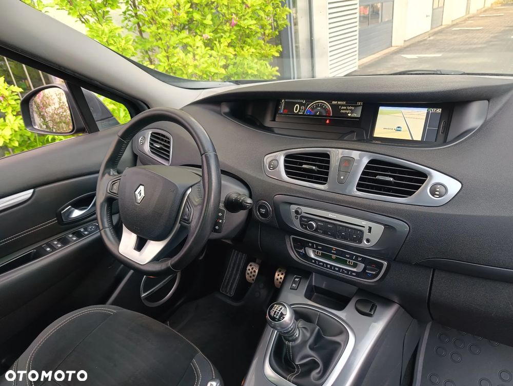 Renault Scenic dCi 130 FAP Start & Stop Bose Edition - 19