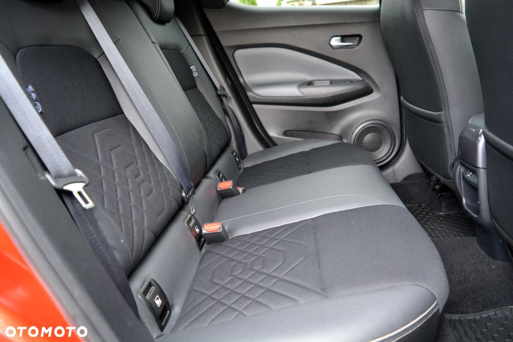 Nissan Juke 1.0 DIG-T Tekna - 24