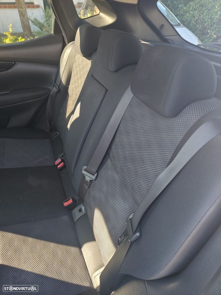 Nissan Qashqai 1.2 DIG-T Acenta Connect - 10