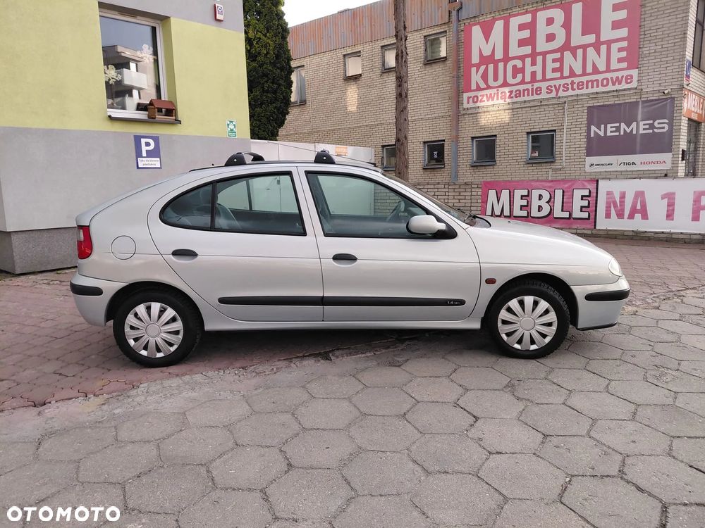 Renault Megane 1.4 16V Authentique - 3