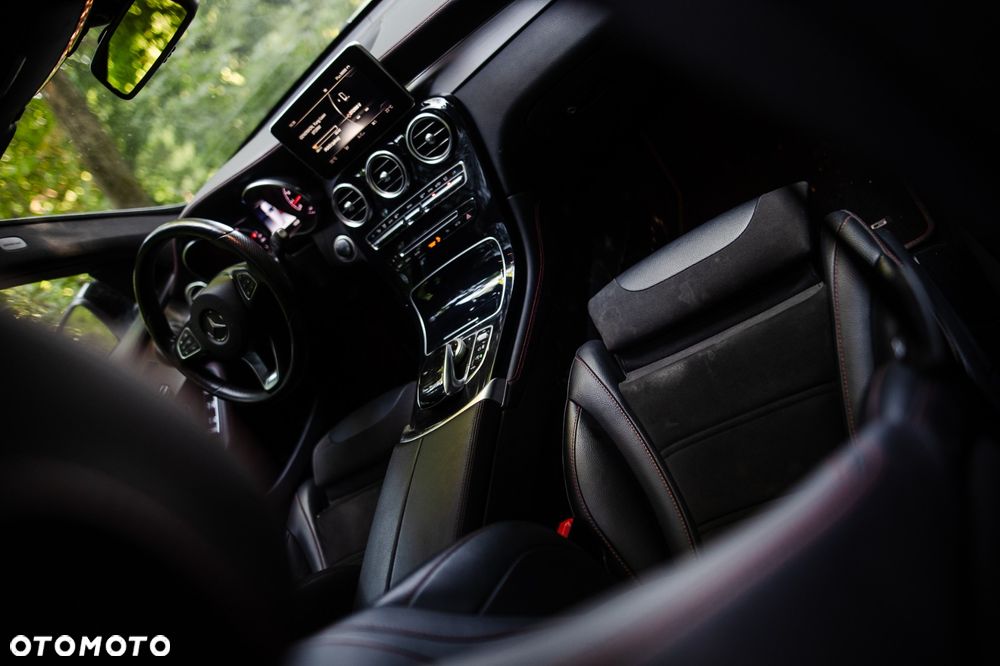 Mercedes-Benz GLC AMG 43 4Matic 9G-TRONIC - 7