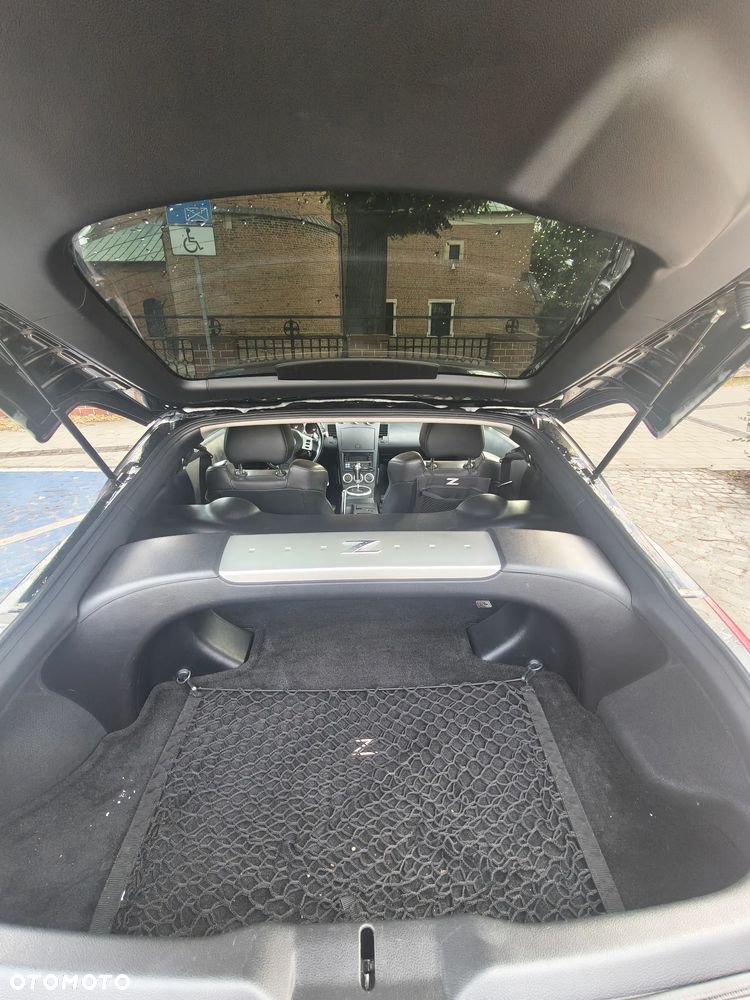 Nissan 350 Z - 15
