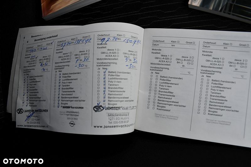 Opel Astra 1.4 Turbo Sport - 34