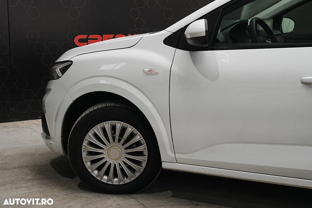 Dacia Logan TCe 90 MT6 Comfort - 25