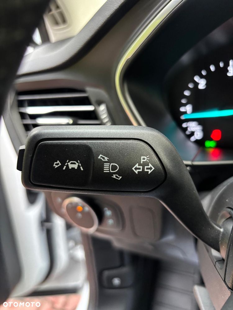 Ford Focus 1.5 EcoBlue STart-Stopp-System TITANIUM - 18