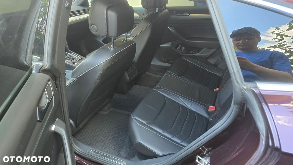 Volkswagen Arteon 2.0 TDI Bi-Turbo SCR 4Mot R-Line DSG - 13
