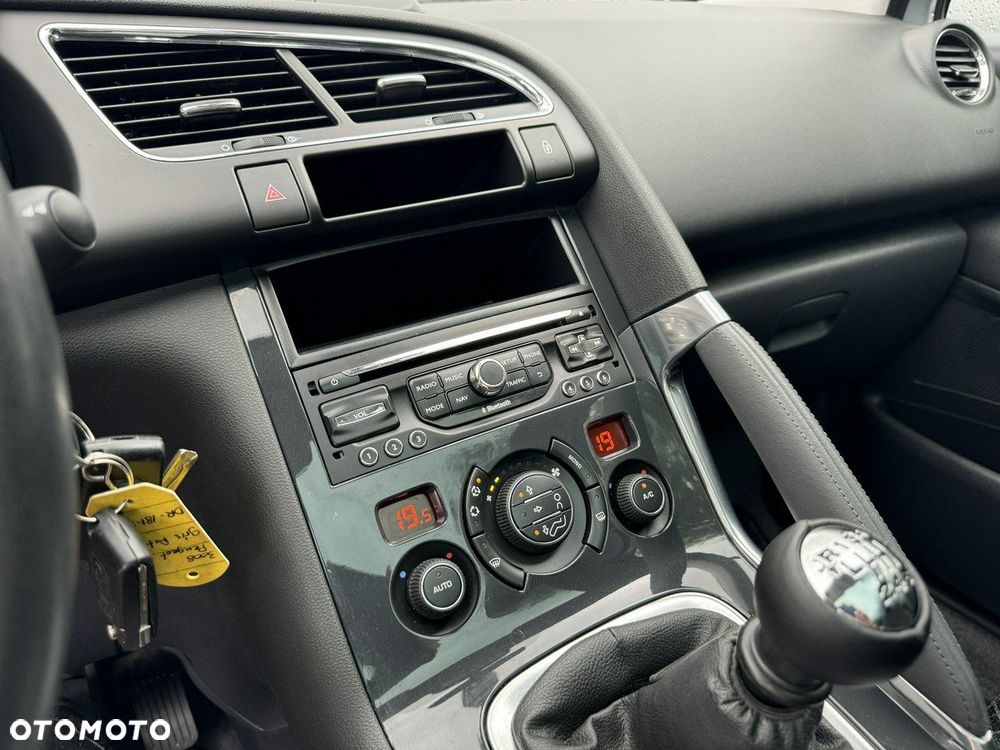 Peugeot 3008 2.0 BlueHDi Style - 26