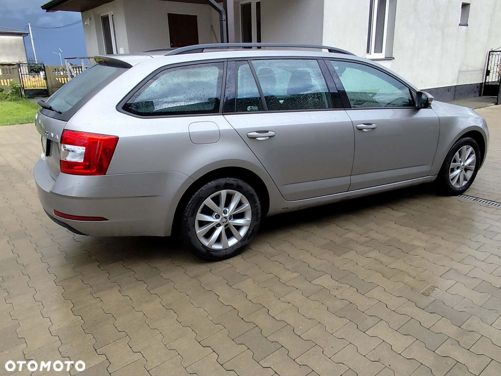 Skoda Octavia 2.0 TDI Style - 7