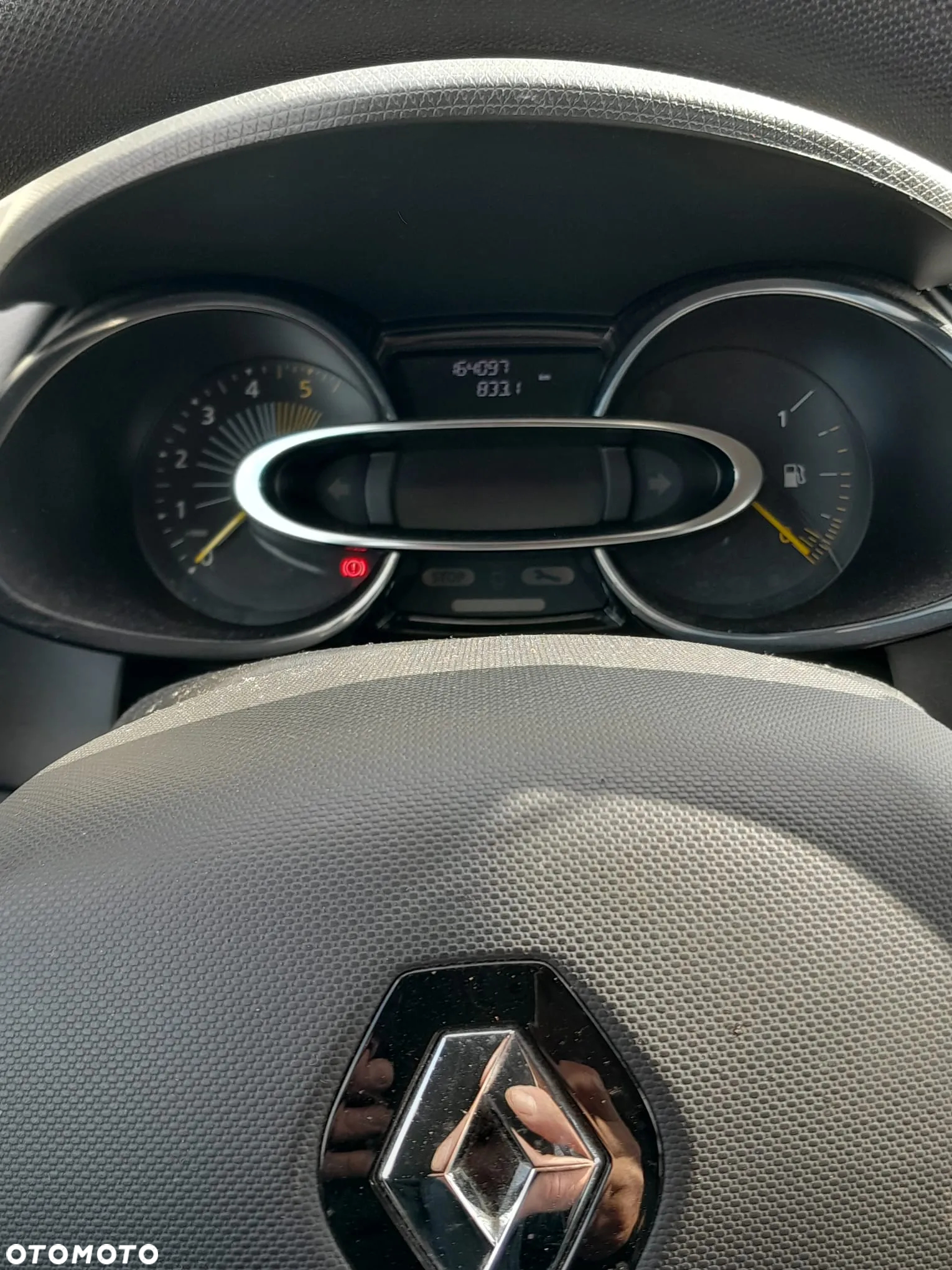 Renault Clio - 6