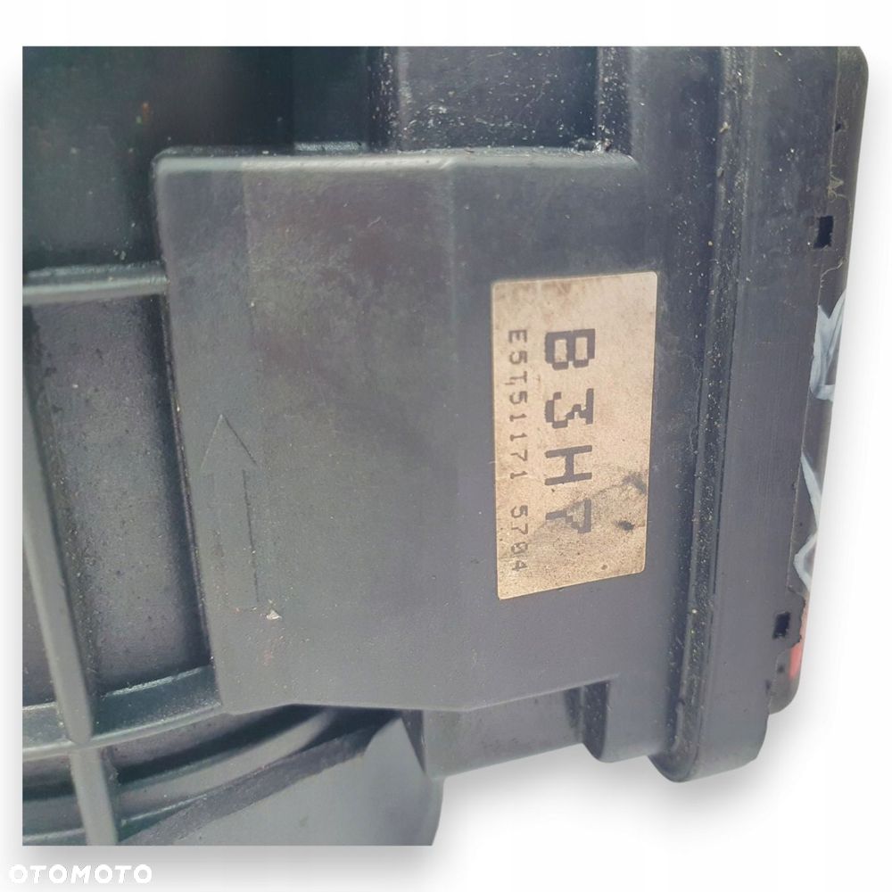 PRZEPŁYWOMIERZ Mazda 323F BA 1.5 16V B3H7 E5T51171 - 11