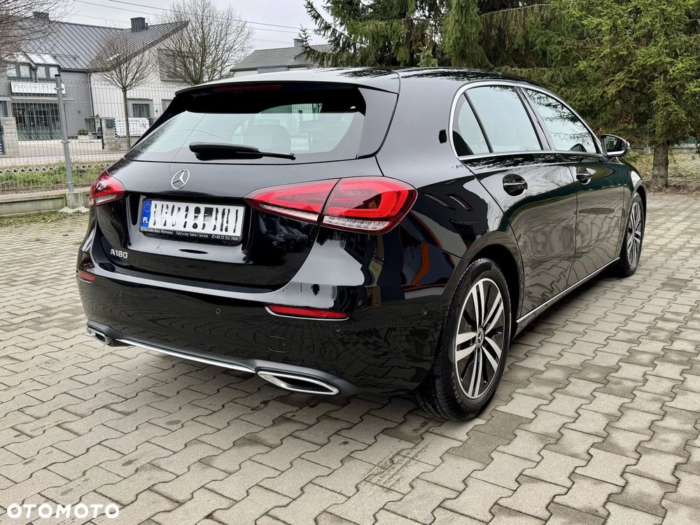 Mercedes-Benz Klasa A 180 Style 7G-DCT - 30