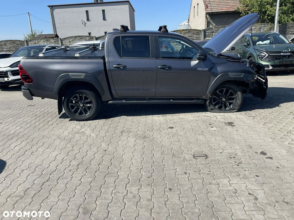 Toyota Hilux 4x4 Double Cab Autm Invincible - 4