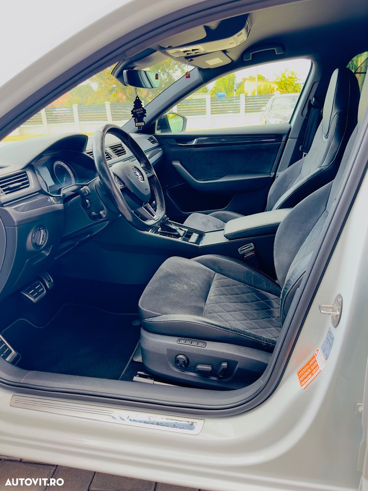 Skoda Superb 2.0 TDI DSG 4X4 Sportline - 5