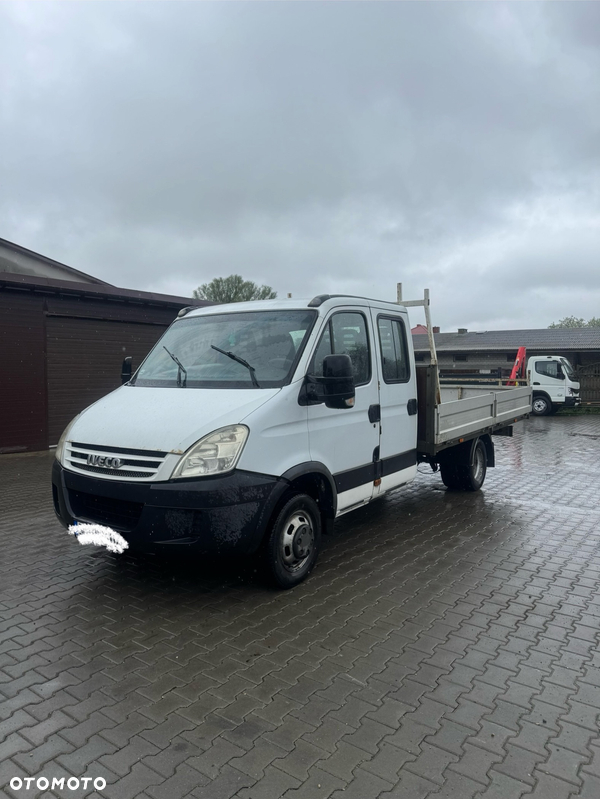 Iveco Daily 35-180 35C18 50C18 Doka Brygadówka 7 osób skrzynia ładunkowa 4m