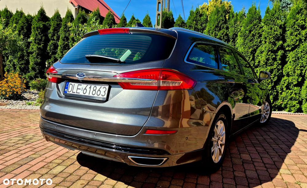 Ford Mondeo 2.0 EcoBlue Titanium - 16