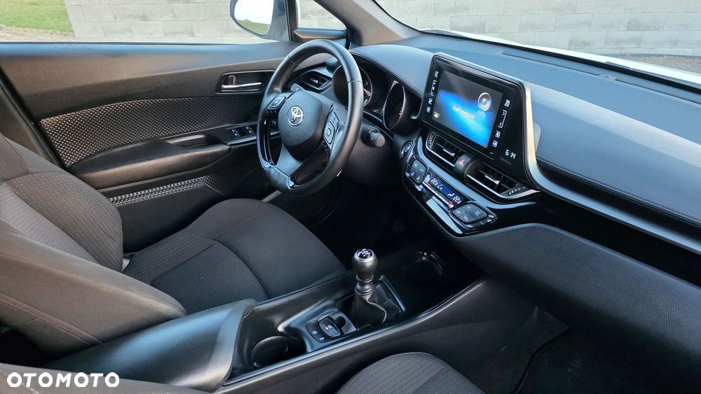 Toyota C-HR 1.2 Turbo - 10
