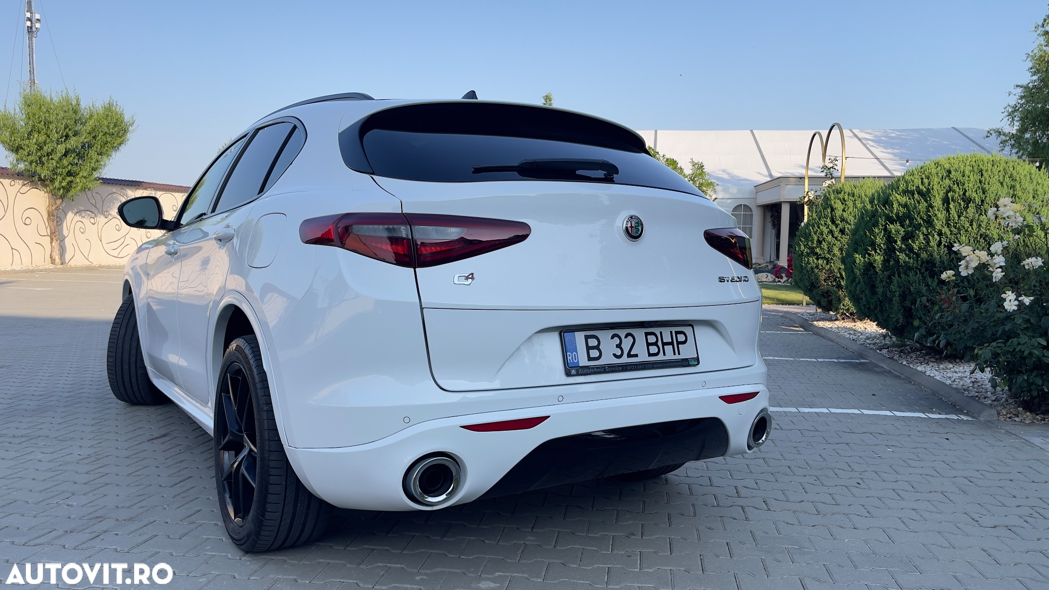 Alfa Romeo Stelvio 2.0 Turbo 16V AT8-Q4 Veloce - 18