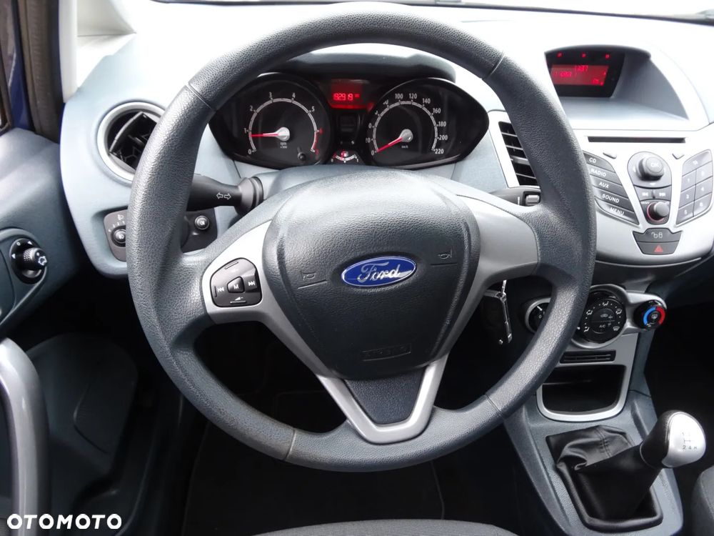 Ford Fiesta 1.25 Titanium EU5 - 22