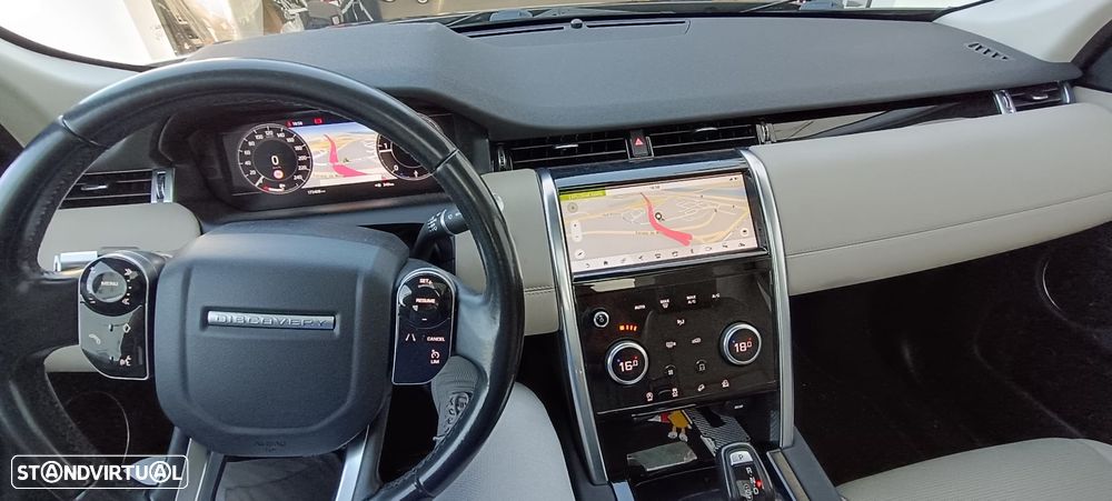 Land Rover Discovery Sport 2.0 D AWD SE - 9