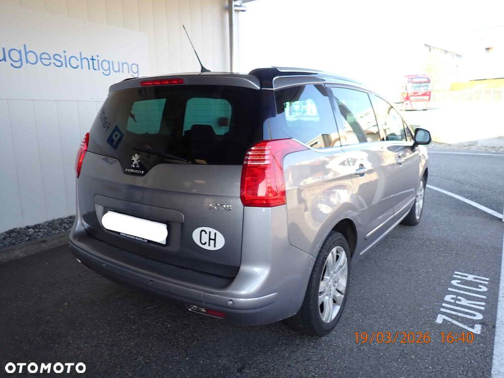 Peugeot 5008 THP 165 EAT6 Stop & Start Active - 3