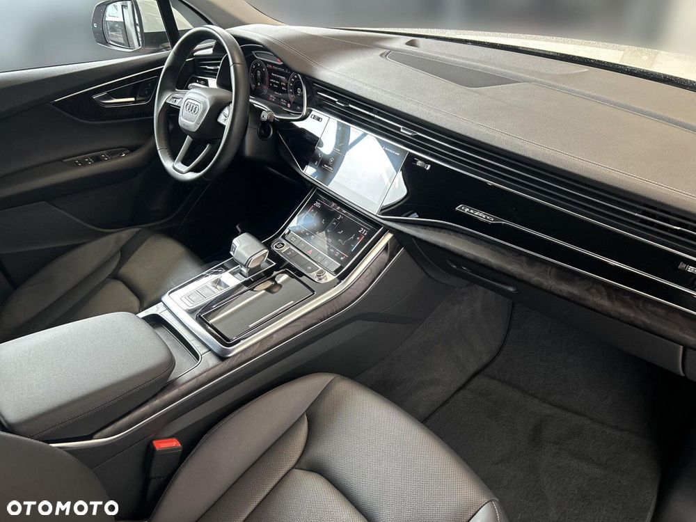Audi Q7 - 22