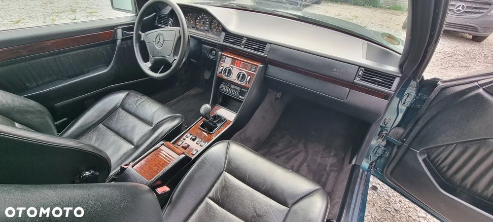 Mercedes-Benz W124 (1984-1993) - 7