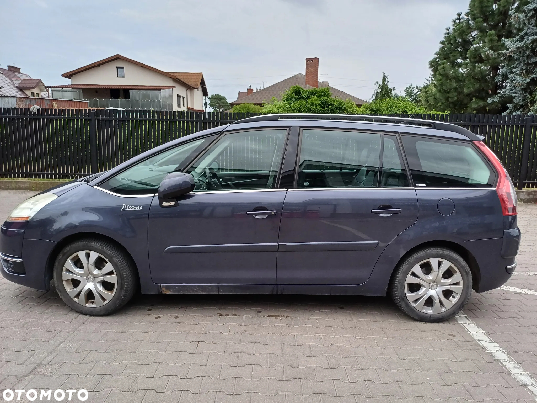 Citroën C4 Grand Picasso 2.0 16V Exclusive - 4