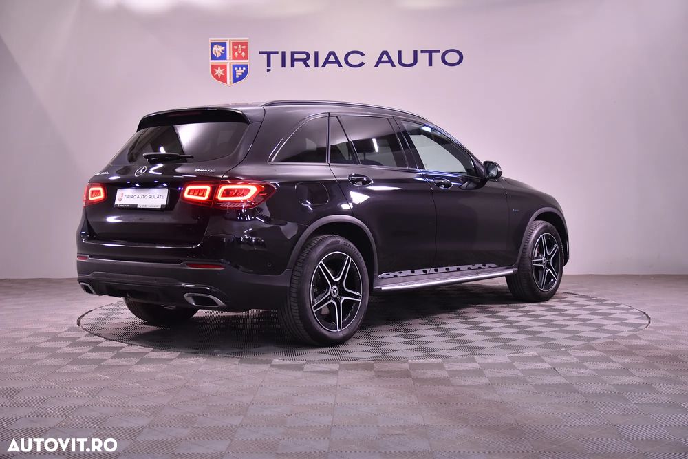 Mercedes-Benz GLC 300 e 4MATIC - 5