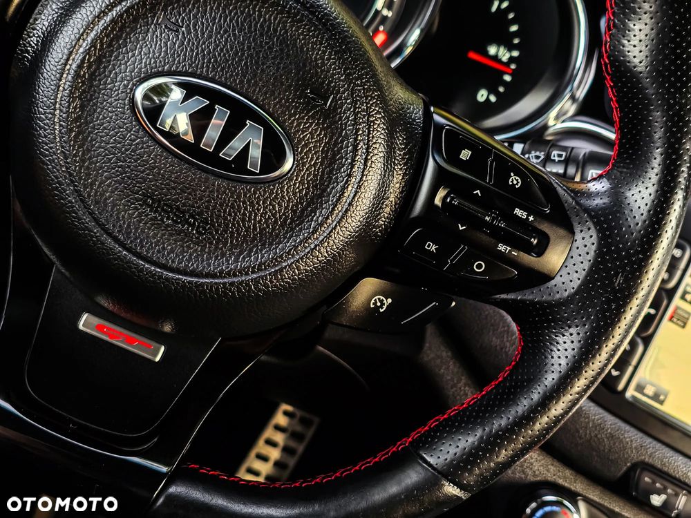 Kia Ceed - 21