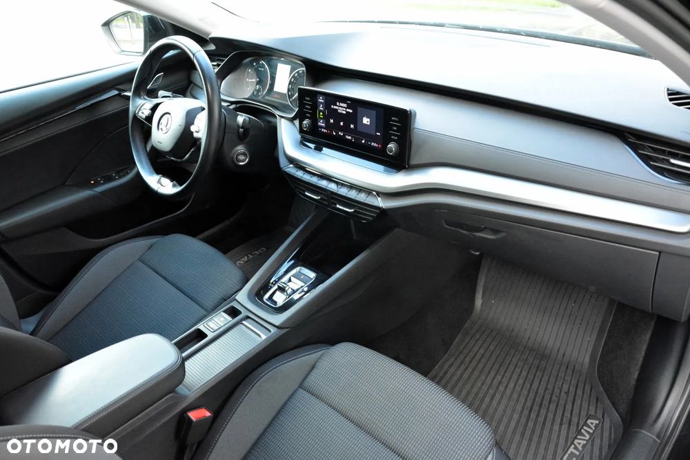 Skoda Octavia - 14