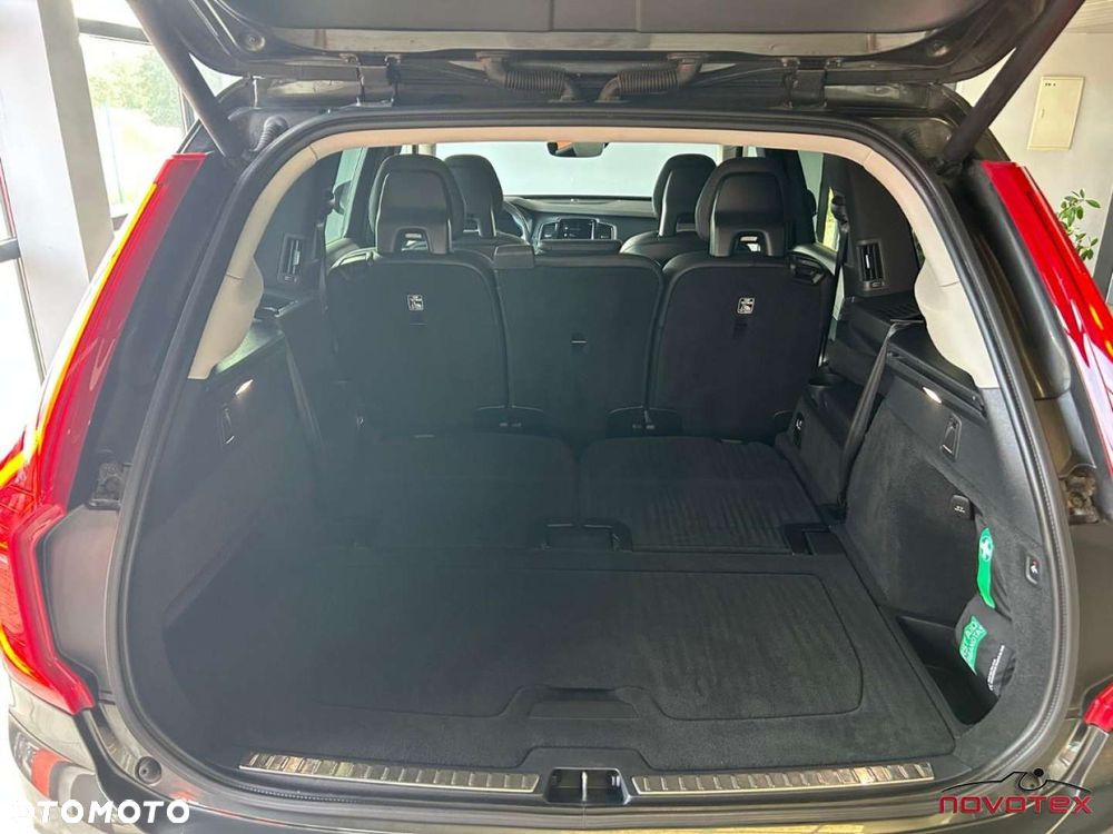 Volvo XC 90 - 27